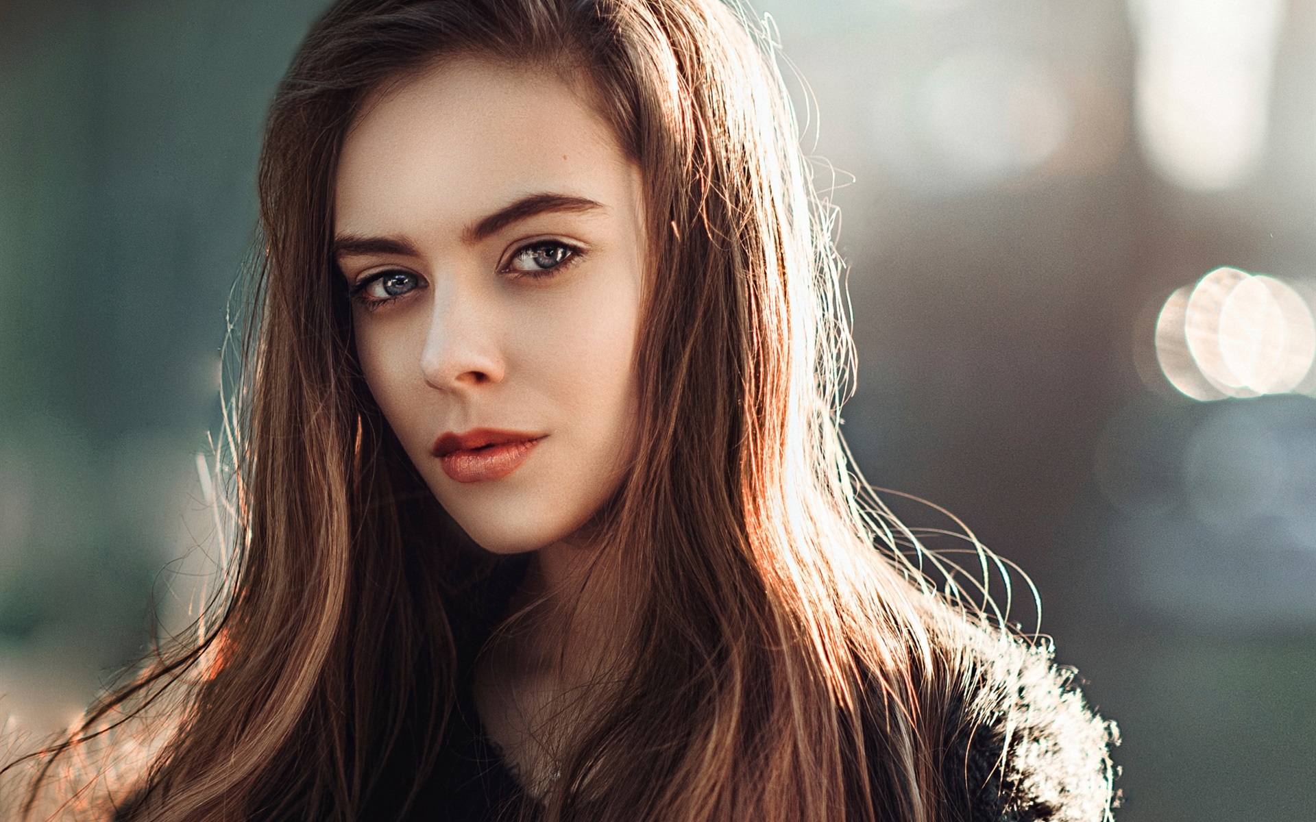 Kate-Russian-girl-portrait-sunlight_1920x1200
